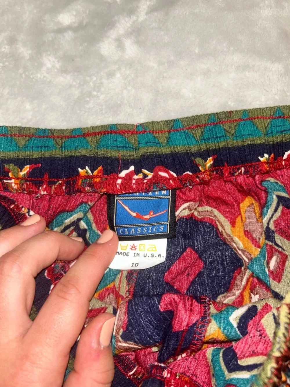 Classic Wide Leg Pants in Red Multicolor Tribal Print - Picture 4 of 4